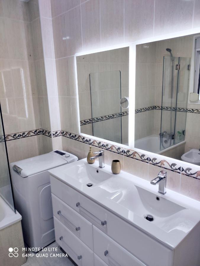 Duplex Fuengirola Centro 3 Dormitorios المظهر الخارجي الصورة